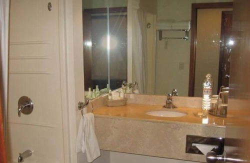 Puente del Mar Resort | Mayan Palace Master Room Acapulco-Pools-Entertainment -Golf-15 Restaurants