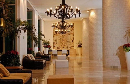 Isla Iguana Resort | Mayan Palace Puerto Vallarta - 1 br Studio