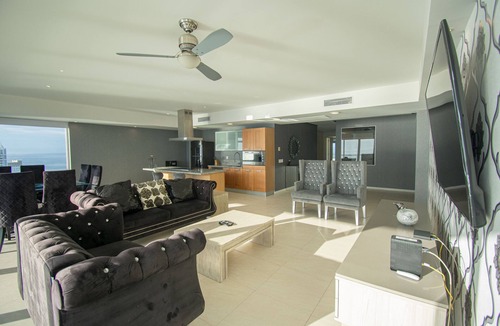 Quintas del Mar Condo | Mazatlan Ultimate Beachfront Luxury: Peninsula Tower Retreat - Perfect Getaway
