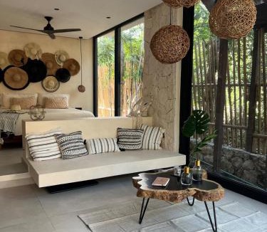 Soliman Bay House | MeDaYa Selva Retreat