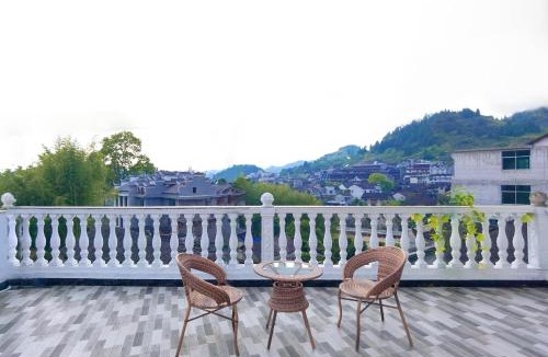 Xiangxi Apartment | Meet the family suite