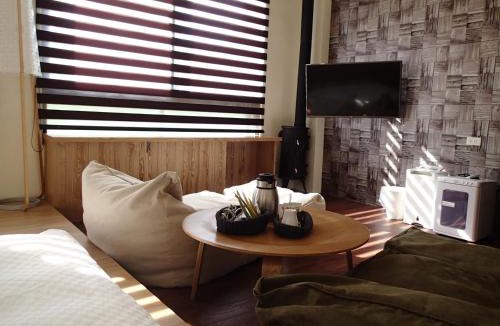 Hualien City Centre House | Meow G Cafe Hostel