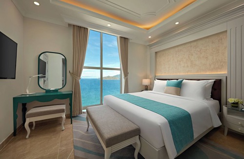 Tran Phu Beach Hotel | Mercure Nha Trang Beach
