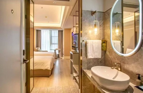 Pudong Hotel | Mercure Shanghai Waigaoqiao Free Trade Zone
