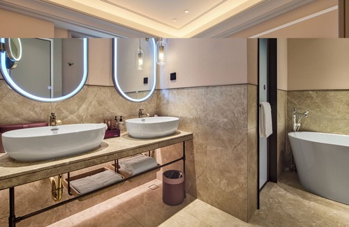 Yanta Qu Hotel | Mercure Xian Gaoxin Dazhai Road