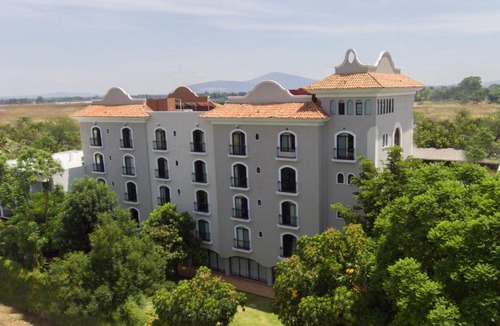 Zamora de Hidalgo Hotel | Meson del Valle