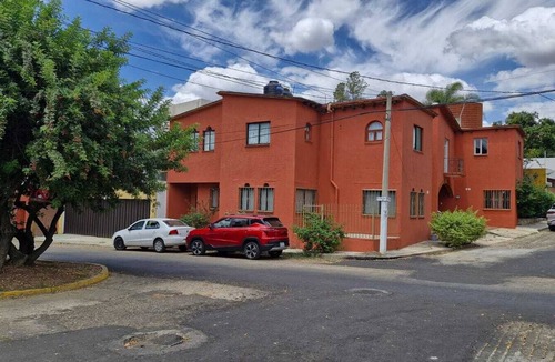Oaxaca House | Mexico House: 6 bedrooms, 5 bathrooms—spacious and functional, ideal for a family or group