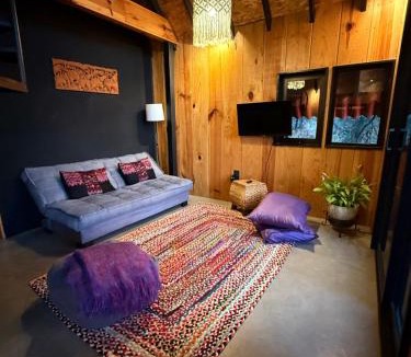 El Santuario Ski Chalet | Mi Refugio Nordico Buho Cabin