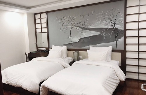 Tu Liem Hotel | MIBEE Hotel