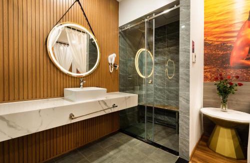 Binh Chanh Hotel | MICASA HOTEL