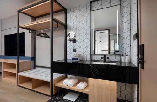 Taicang Hotel | Microtel By Wyndham Taicang Shaxi