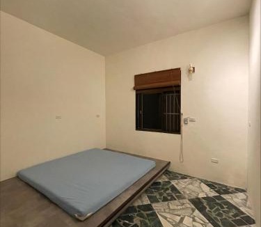 Emei House | Mihu Mountain Bed and Breakfast