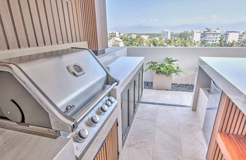Bucerias Apartment | Mina 202: Golden Zone 2BR - 1 Block to Beach