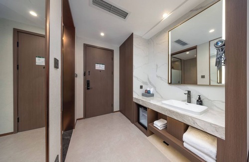 Dujiangyan Hotel | mingzhishangchuanjiarijiudian