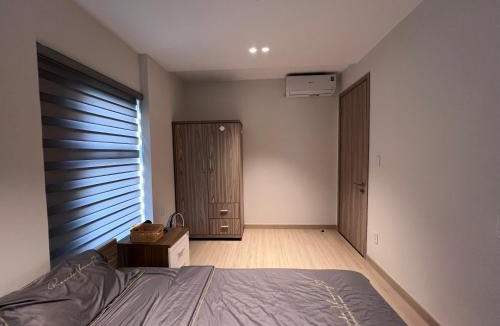 District 2 House | Minimal Homestay