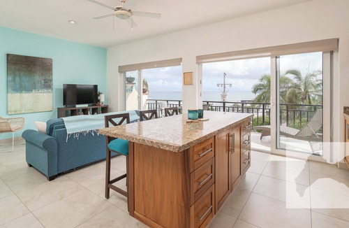 Emiliano Zapata Condo | Mision de Mita completely re-done condo! Nov & Dec / Pay 6 nights & 7th is free