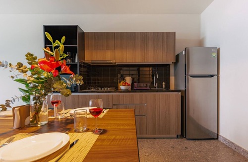Miguel Hidalgo Apartment | Modern 1 BR Apartment with Skyline