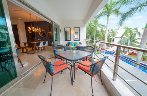 Gonzalo Guerrero House | Modern 2 BR Condo Colorful and Creative - At Via 38 Condos A13