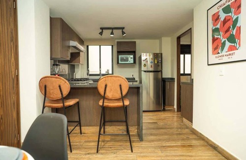 Ciudad de Los Deportes Apartment | Modern 2BR 2BA Apartment by Plaza de Toros