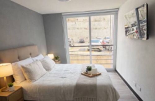 Guatemala Apartment | Modern and spacious 3-bedroom apartment -Luma Stays GT