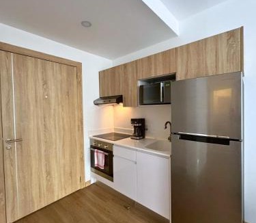 Zona 4 Apartment | Modern Apt in Zone 4 - Art District