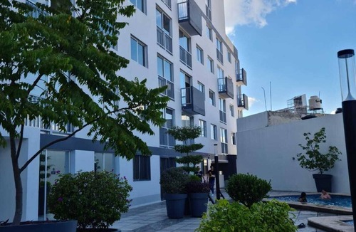 San Juan de Dios Apartment | Modern apt w/A/C & pool in downtown GDL