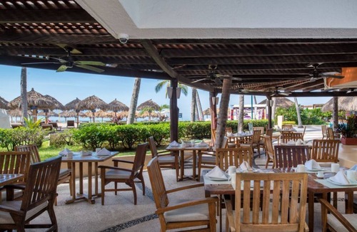 Marina Vallarta Condo | Modern & Cozy 2BR Condo with Outdoor Pools