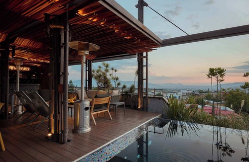 San Felipe del Agua Apartment | Modern Design Apartment w/Stunning Mountain Views