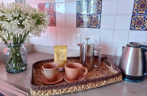 Santa Lucia del Camino House | Modern House, Upscale Mexican neighborhood.