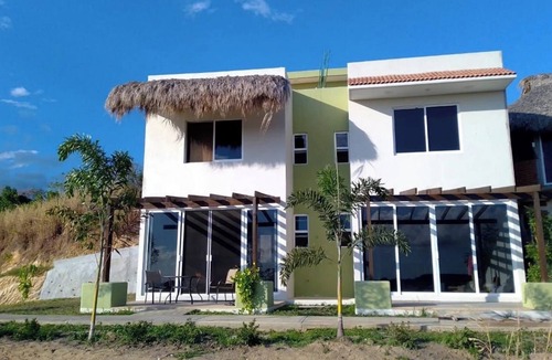 Bajos de Chila House | Modern Oasis House With Pool 2