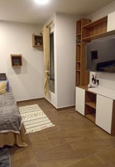 Doctores Apartment | Modern Private Loft Metro Nearby Practical Stay