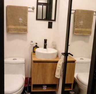 Doctores Apartment | Modern Private Loft Metro Nearby Practical Stay