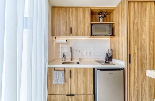 Las Glorias Apartment | Moikkarentals | Beachfront Studio Harbor171 PV