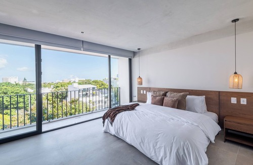 Downtown Cancun Apartment | Mojarra 27 New Apts Heart of Cancun