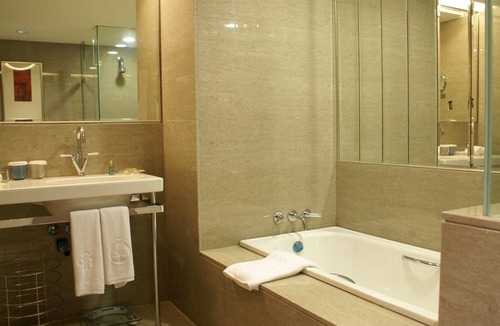 Luzhu District Hotel | Monarch Skyline Hotel