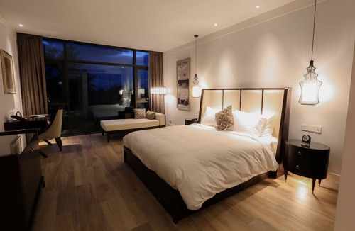 Dien Ban Hotel | Montgomerie Links Hotel & Villas