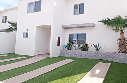 Benito Juarez Apartment | Moon House F4: Spacious 3-Bedroom Apartment in Downtown