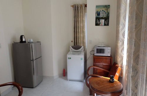 Tran Phu Beach House | Moon house tropical garden - Lavender