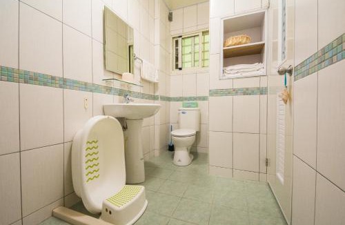Xincheng House | Moonlight Fengqing Homestay