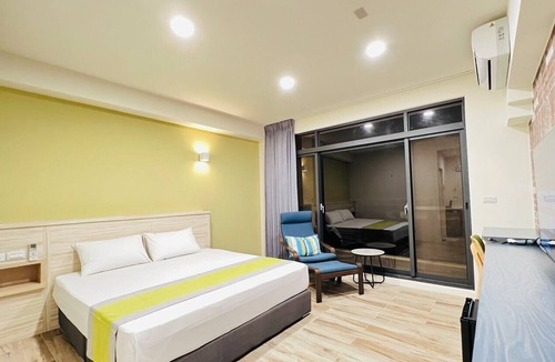 Xitou Bed & Breakfast | morning travel