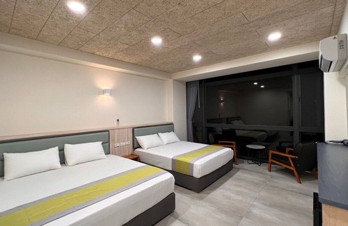 Xitou Bed & Breakfast | morning travel