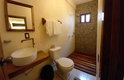 Pueblo Nuevo Hotel | Hniu Li