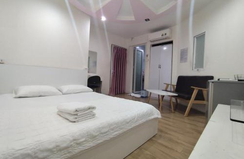 District 5 Hotel | Myfriend Hotel
