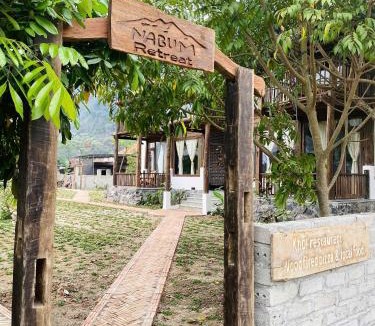 Huu Lung Hotel | Nabum Retreat