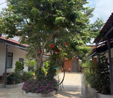 Di Linh Hotel | Nam Anh Homestay