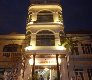 Dong Hoi Hotel | Nam Long Hotel