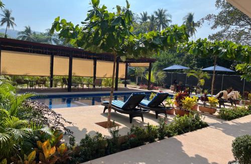 Zihuatanejo Hotel | Natura Hotel & Villas