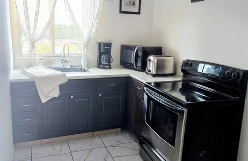 Obrera House | Near beach Private estate w/4 seperate master suites - Rent 5 get 2 nights free