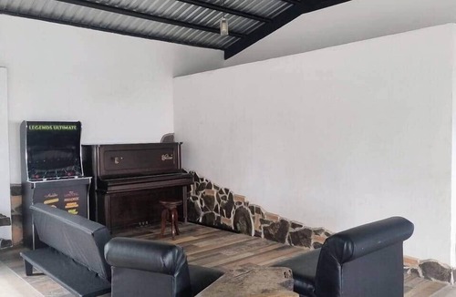 Alotenango Other | Nectar Organic Farmstay Coworking/Kiwi Cabin