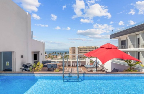 Bucerias Apartment | Nerea Golden Zone - 3 Blocks to Beach w Oceanview